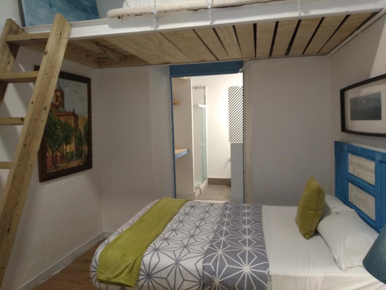 ホテル Casa 1858 セビリア 部屋 写真